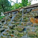 Albirondack Park And Szálloda Albi