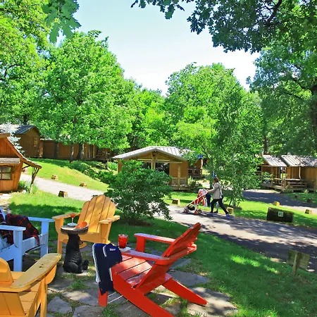 Hotel Albirondack Park And