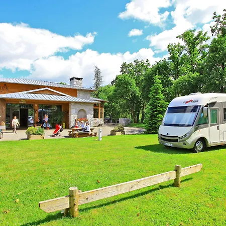 Otel Albirondack Park And 3*