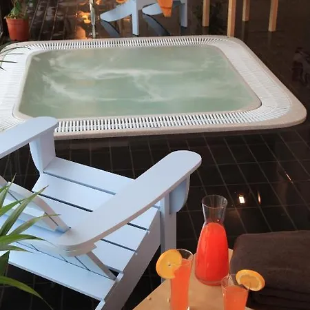 Albirondack Park And Otel 3*