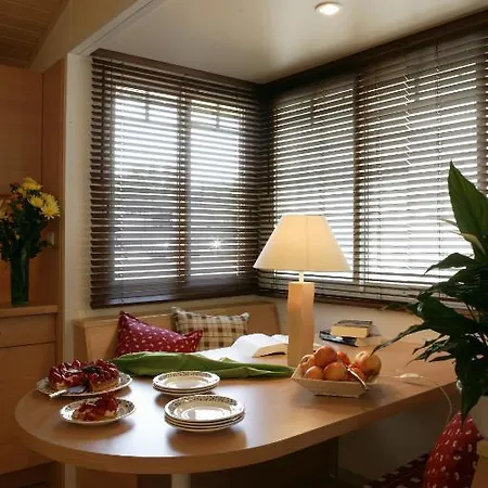 Otel Albirondack Park And Albi