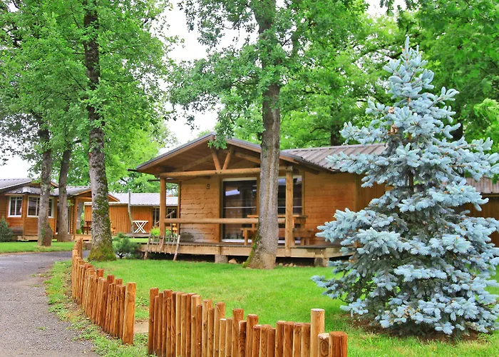 Albirondack Park And Hotel Albi