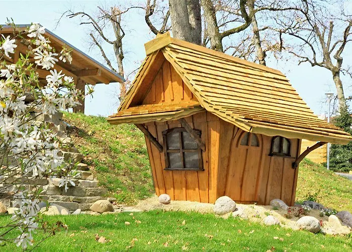 Hotel Albirondack Park And