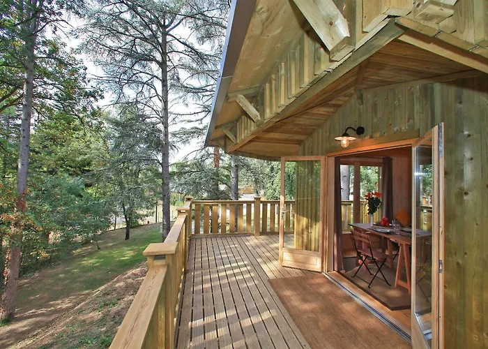 Hotel Albirondack Park And Albi